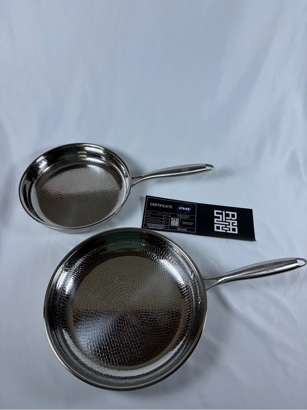 Siraat Hammered Titanium and Stainless Steel Frying Pans - Silver (Set of 2)